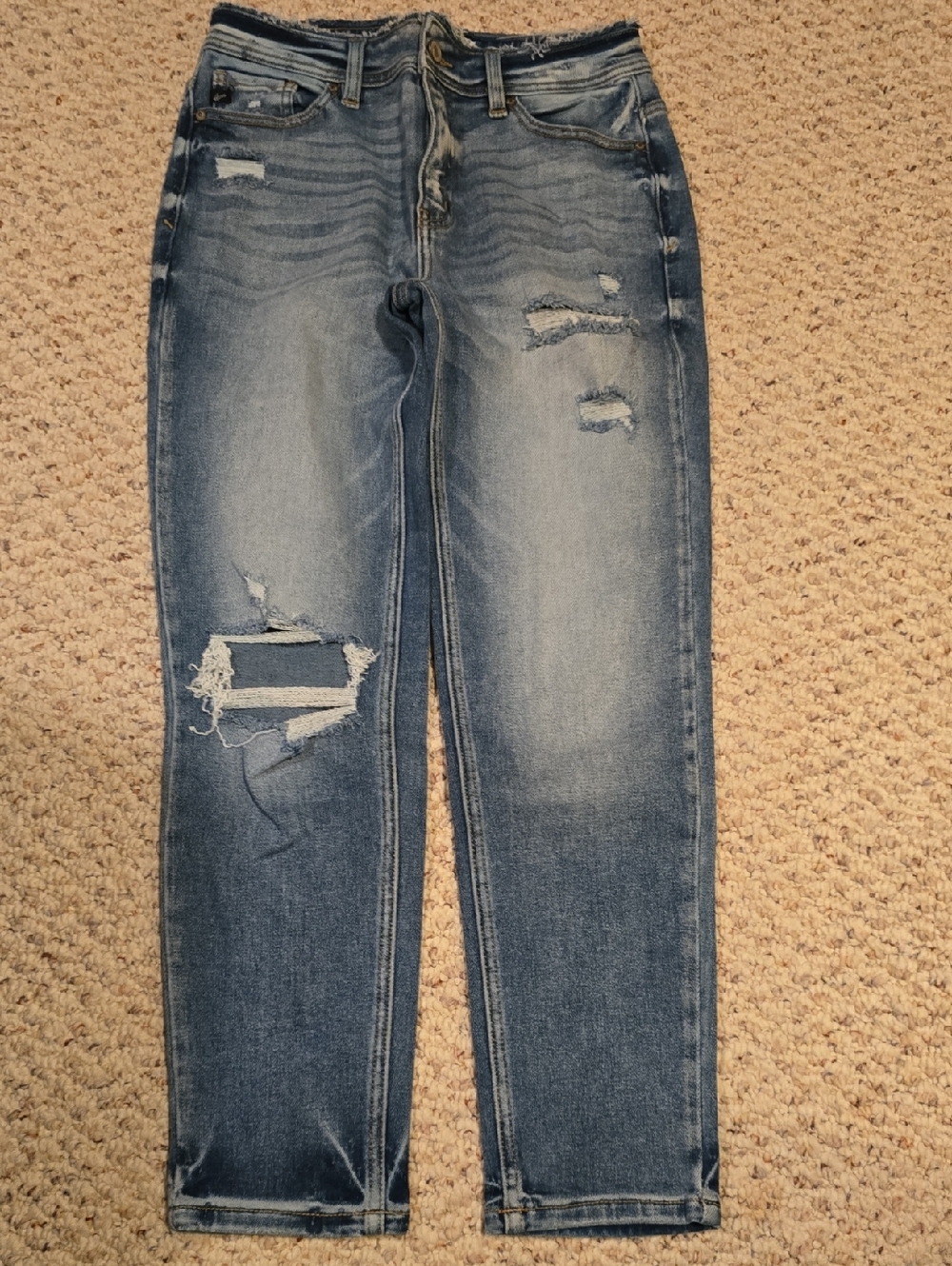 KanCan Distressed Medium Wash Blue Women's Jeans